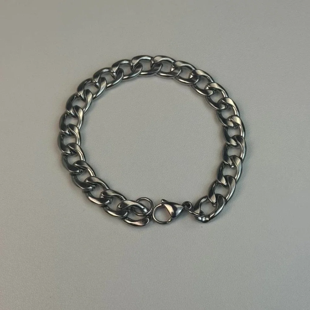 Silver Cuban Chain Bracelet Mens Chunky Statement Jewelry 7.5 Inch